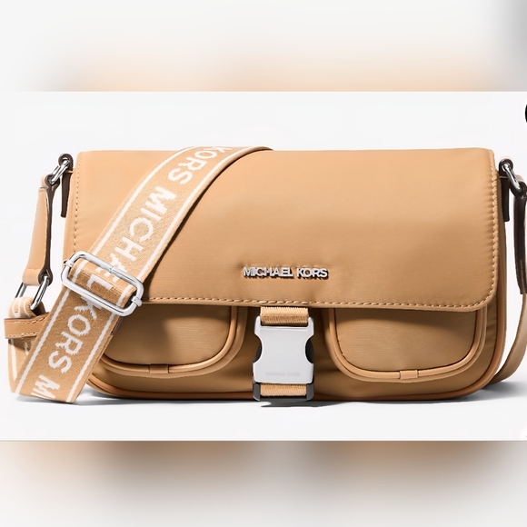 Michael Kors Khai Medium Nylon Messenger Bag - Picture 1 of 6